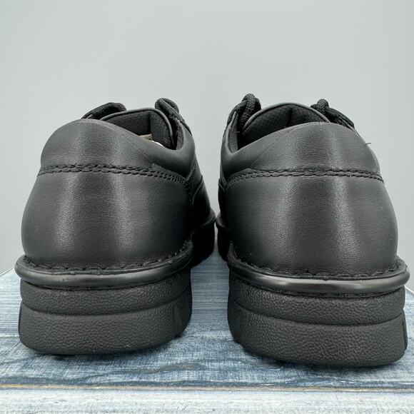 Eastland Black Leather Oxfords main image 6